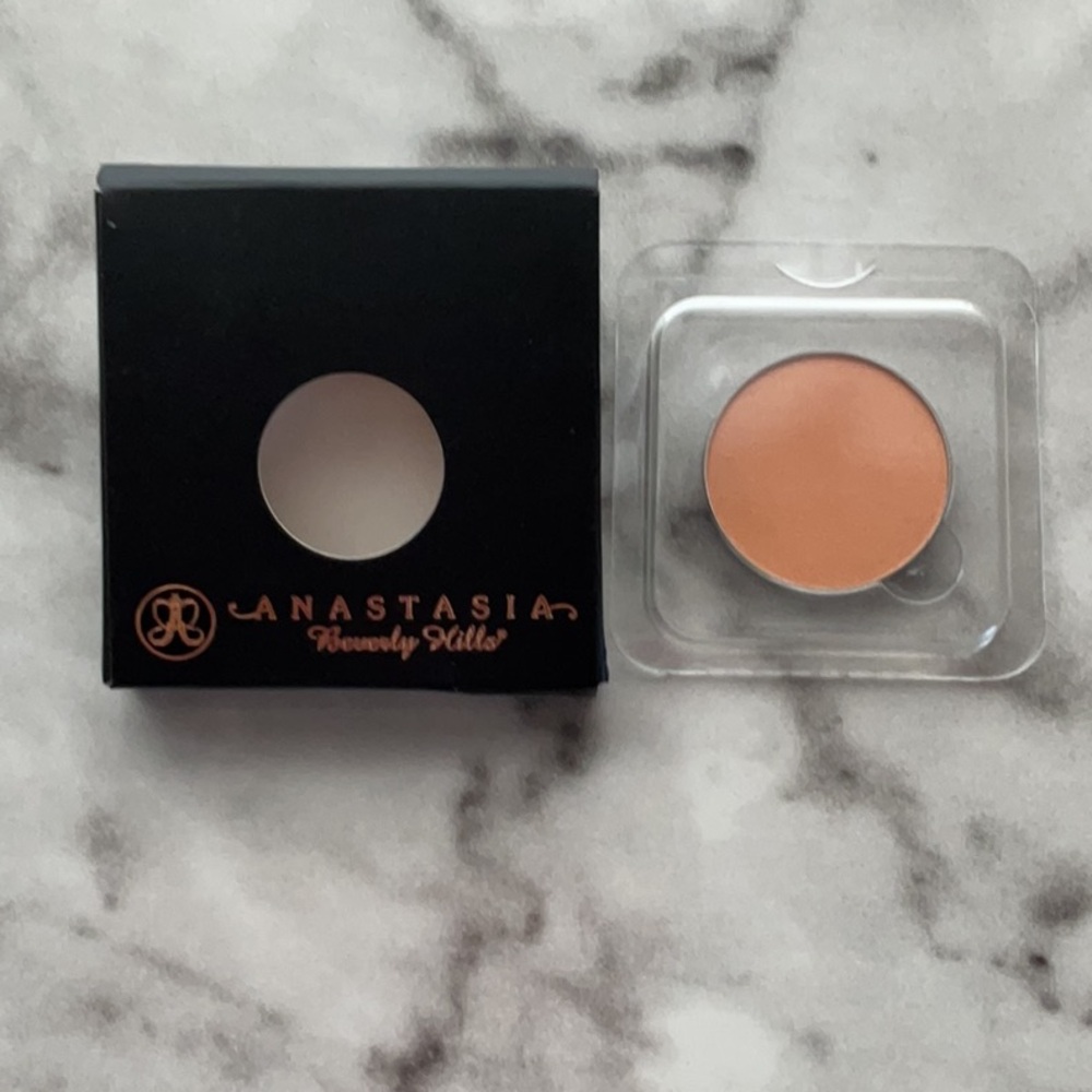 Anastasia Beverly Hills Contour Kit -Peaches & Cream